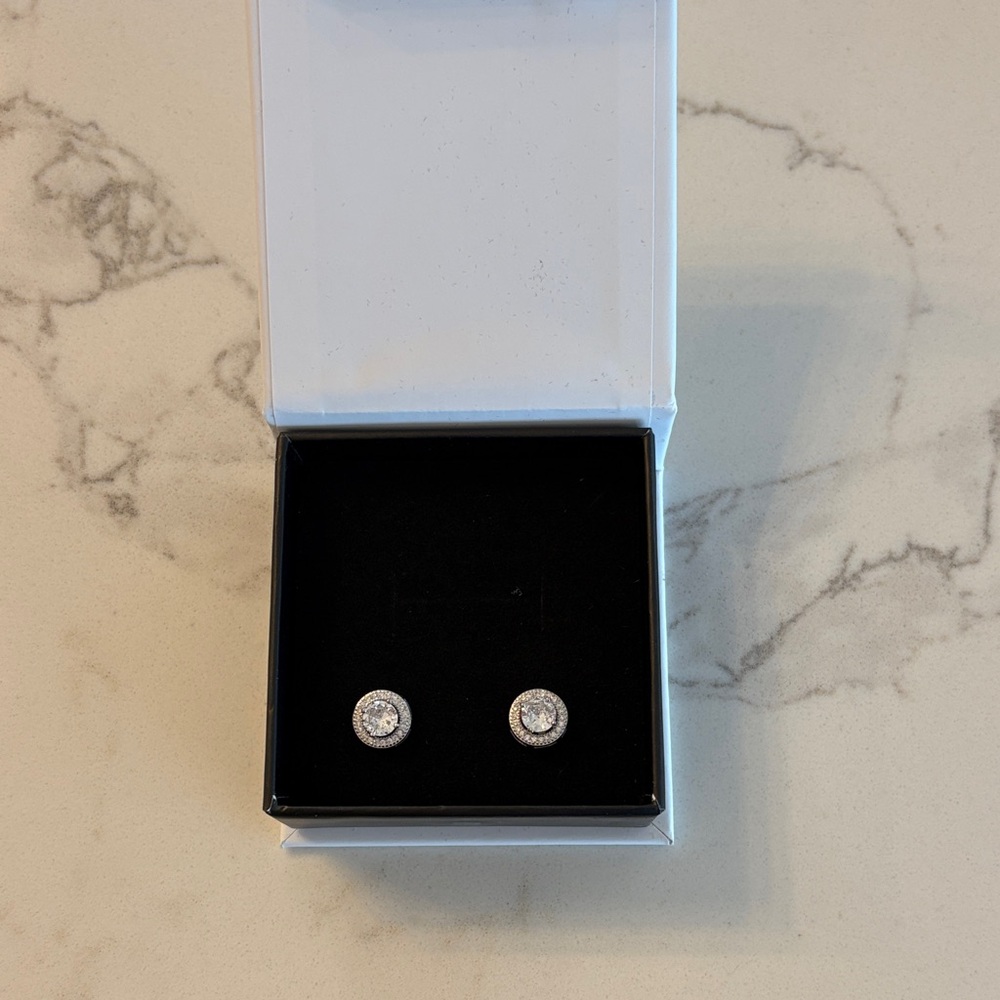 Cate & Chloe White Gold Ariel Earrings